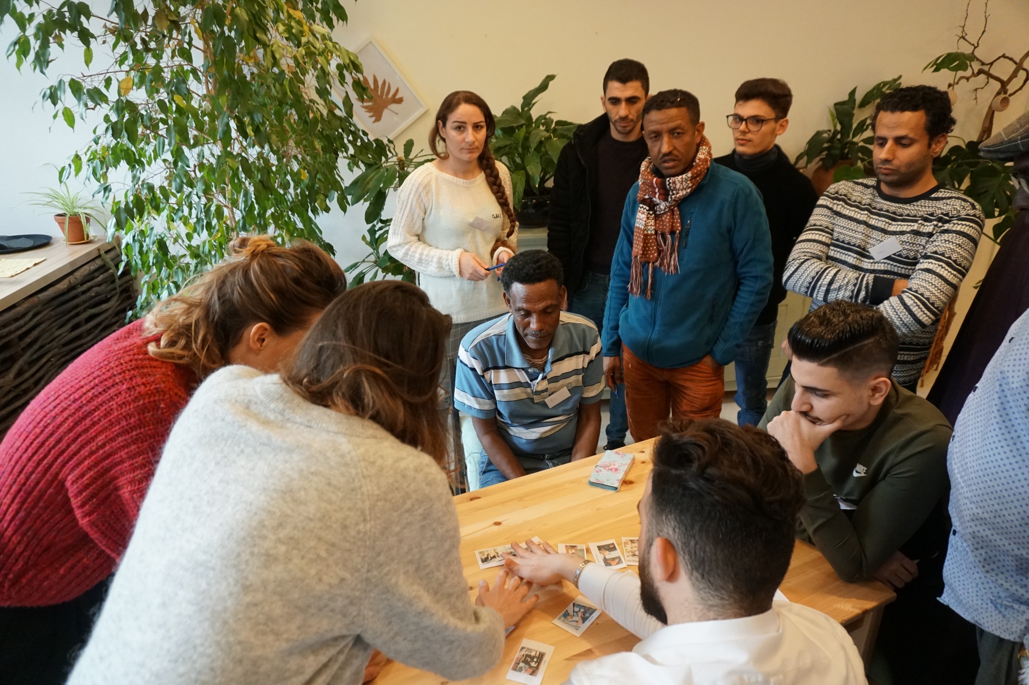 Refugee team taal leren via vrijwilligerswerk.JPG